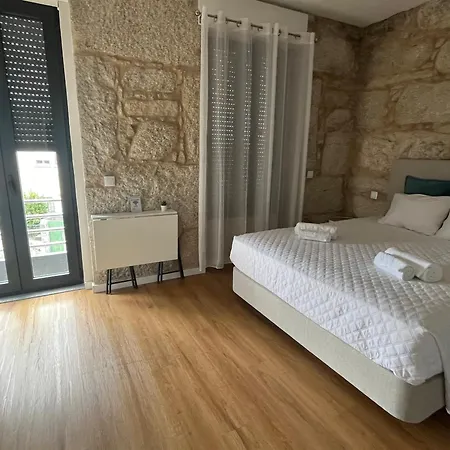 Ameixial Guest house Porto